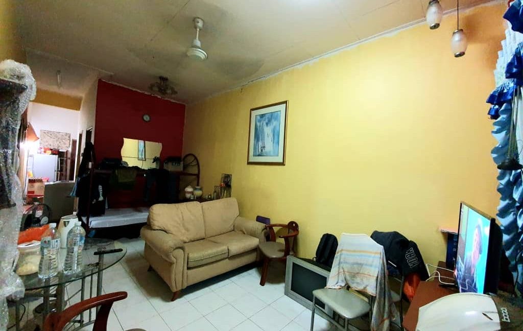 238e962d-a3f3-4e52-80e0-7b24af7cb98b