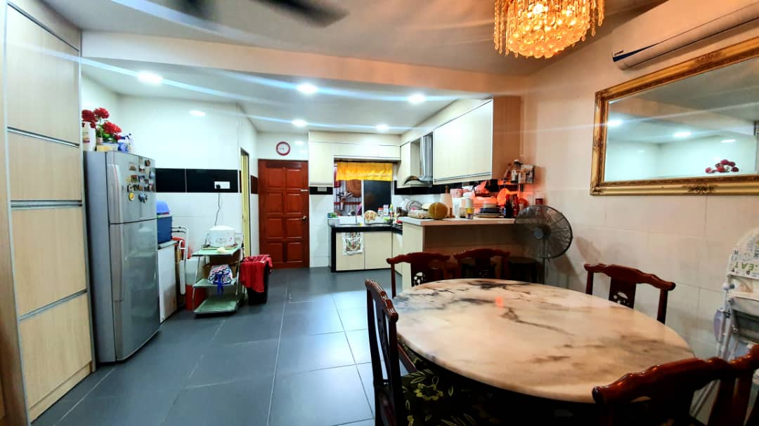 1bb2Taman Yayasan Jenjarom Banting304f-53c3-42d5-b84d-6b0c9e3abd4a