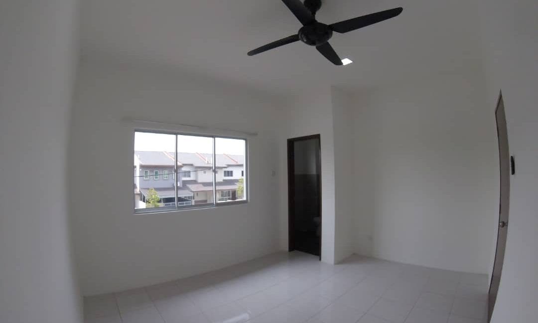 Taman Desiran Bayu Puchong (10)