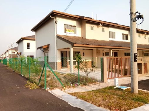 House Desiran Bayu Puchong