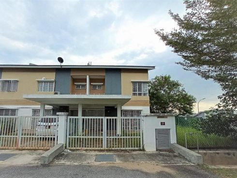 Lestari Timur Enstek nilai