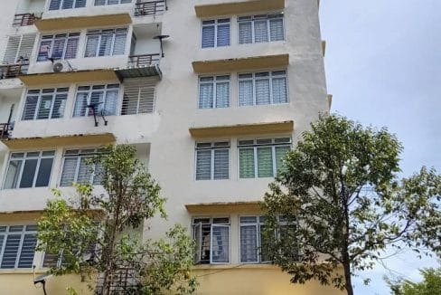 Pangsapuri Taman Topaz Dengkil