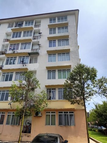 Pangsapuri Taman Topaz Dengkil