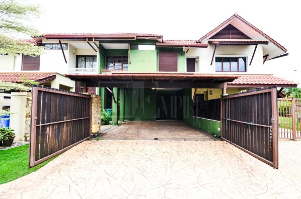 House Tropika Bukit Jelutong