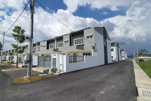 Laman Haris Eco Grandeur Puncak alam