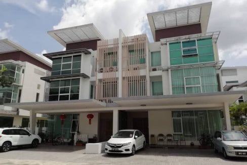 Semi Detached Jacaranda Garden Residence Cyberjaya