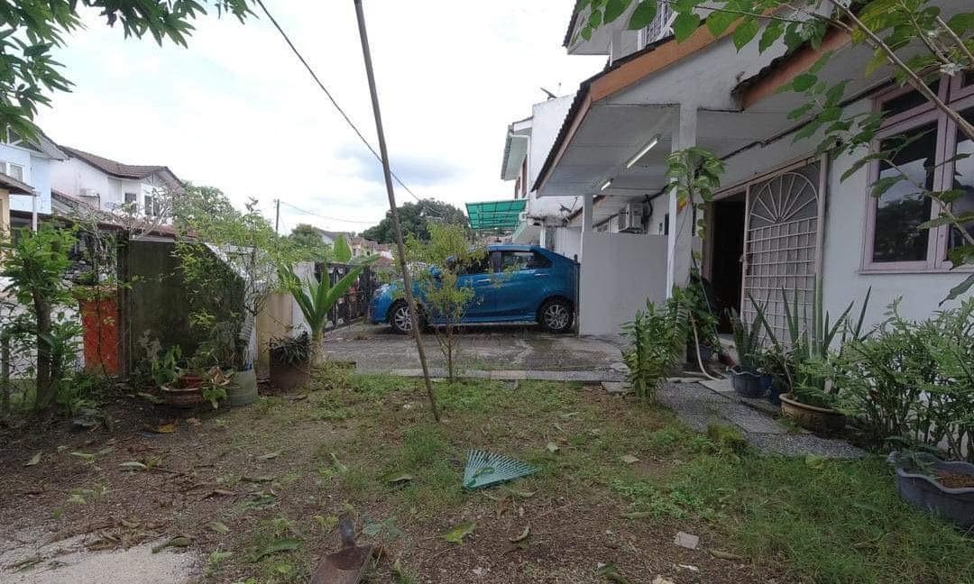 53746116-c5d5-483d-ba95-60a626f0e54e