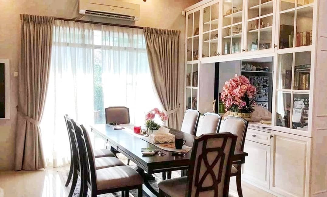 09ddd0f7-9411-4cbc-8061-fba7e9e941bb