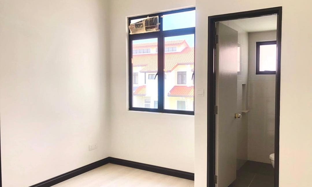 13b3b760-89b9-496d-b4f0-e75aed84bf94