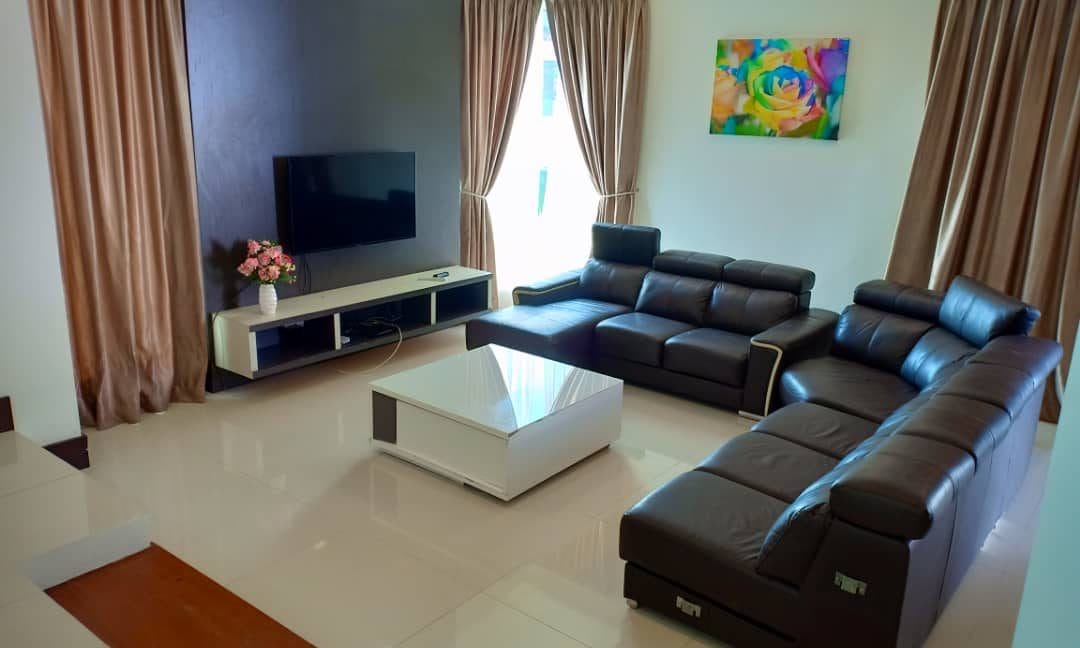 1c99c530-2a5e-41e3-834b-d25b2300f990