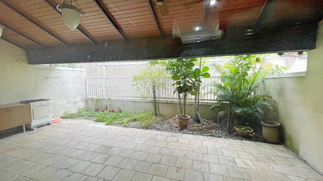 539ccd02-c0f7-456f-a228-e401c2ce3dcd