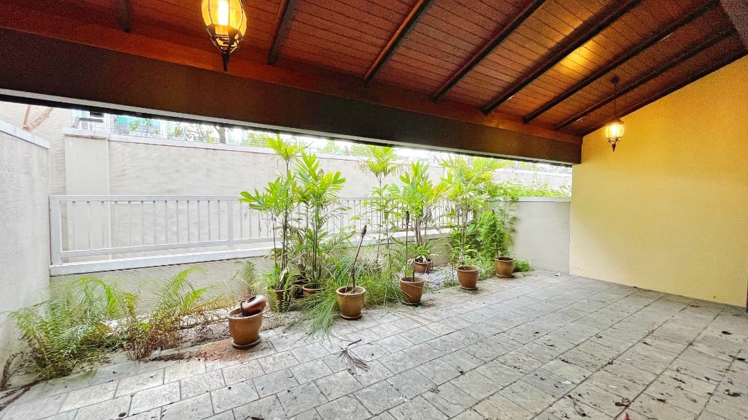 dd34f71b-db5f-4b23-926f-ed93af5a2530