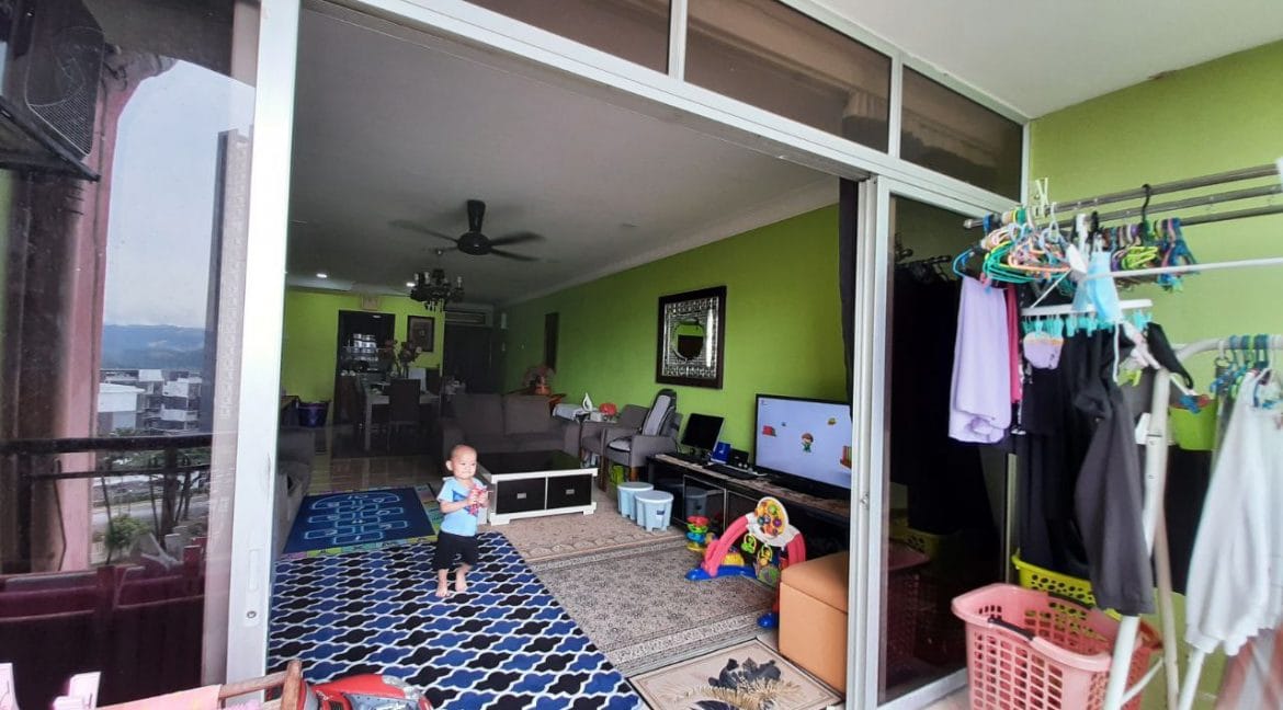 35d07571-85e0-4d67-a3b7-974b05953c54