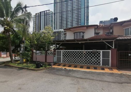 Corner Seksyen 8 Bangi