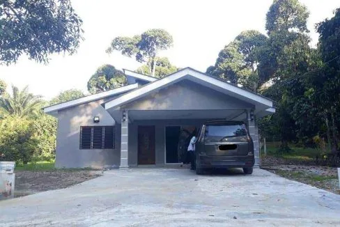 Tanah Dusun Durian Parit Perak