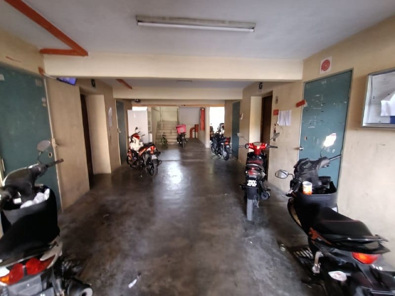 6f361d10-6367-481b-8a7b-8a14e71f4b81