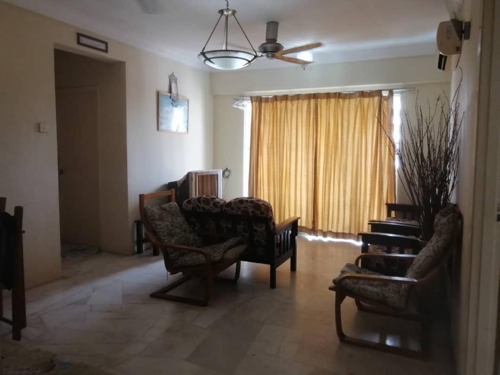 Gurney Heights condominium