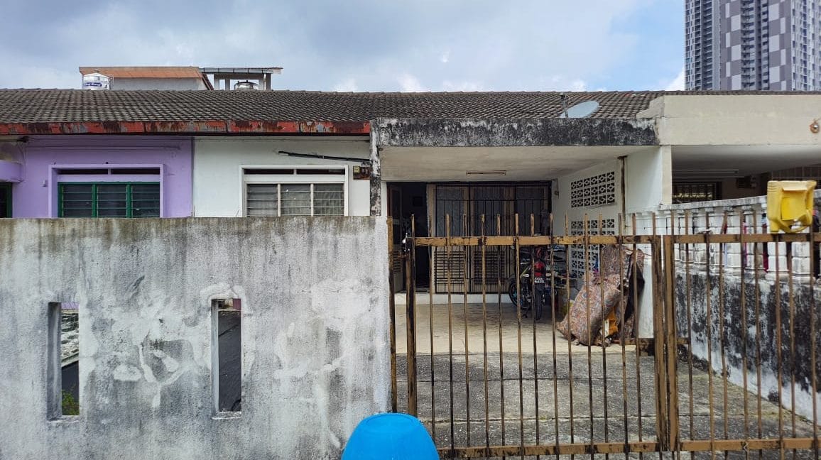 db4348fe-26d7-4a4d-8999-c096cc88b4da