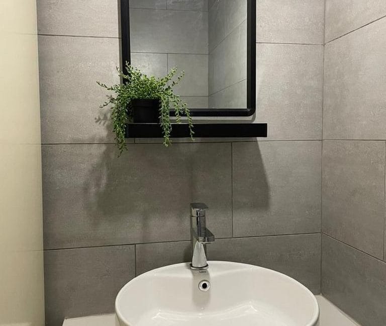 f741de4a-6f3d-4888-874e-7a66913c8c8f