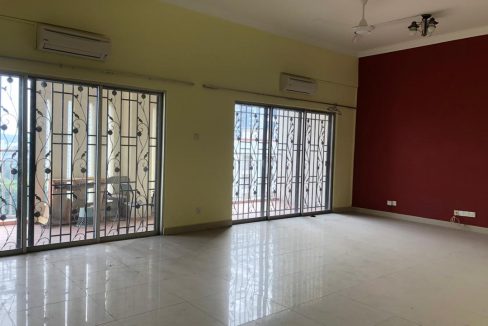 Penthouse Vista Amani Condominium