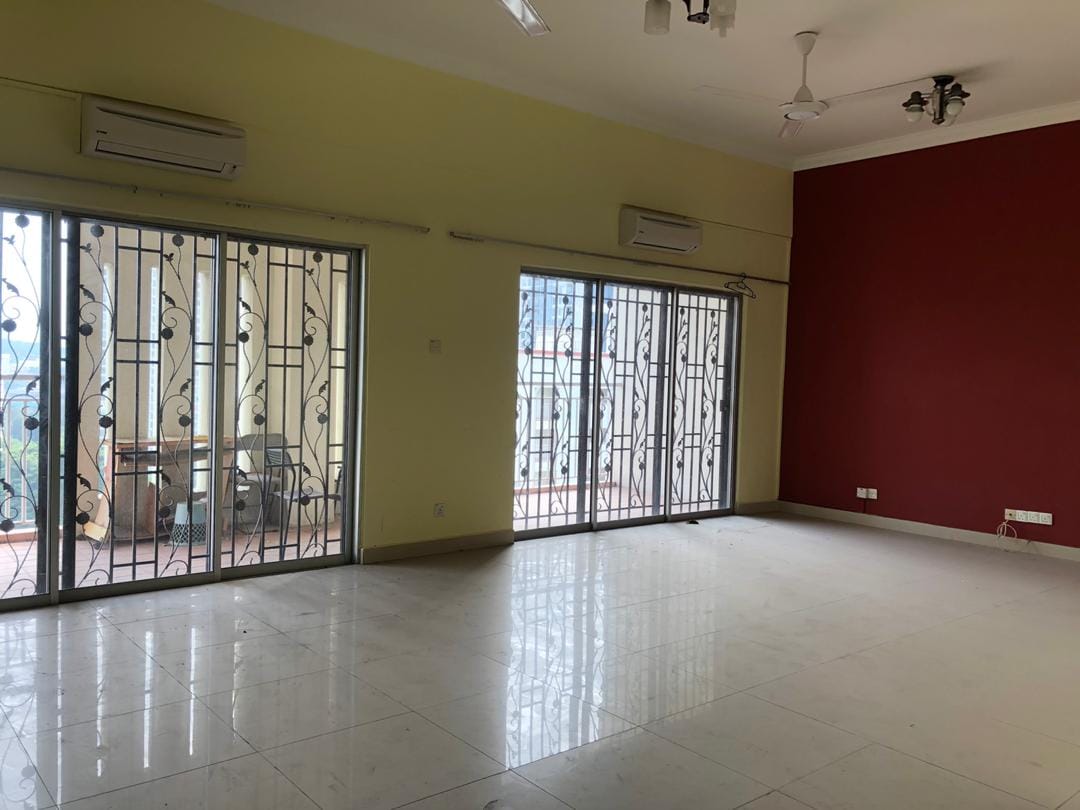 Penthouse Vista Amani Condominium