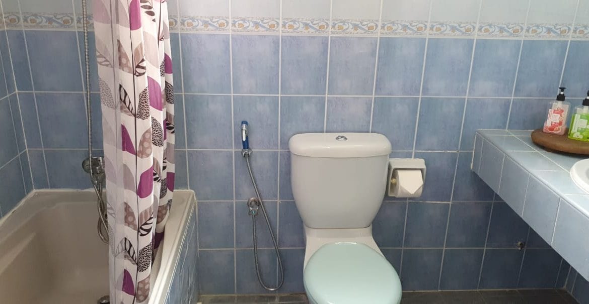 f1f7ba3e-7ca2-4f79-8d42-643c892c65b9