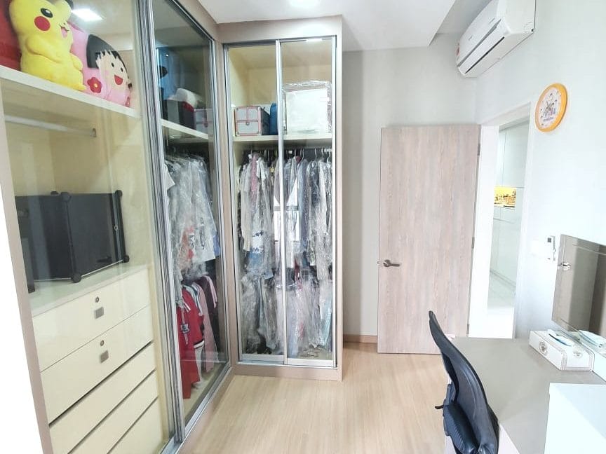 f60da6ae-01f7-4e3b-9a20-0644d9b4cbb6