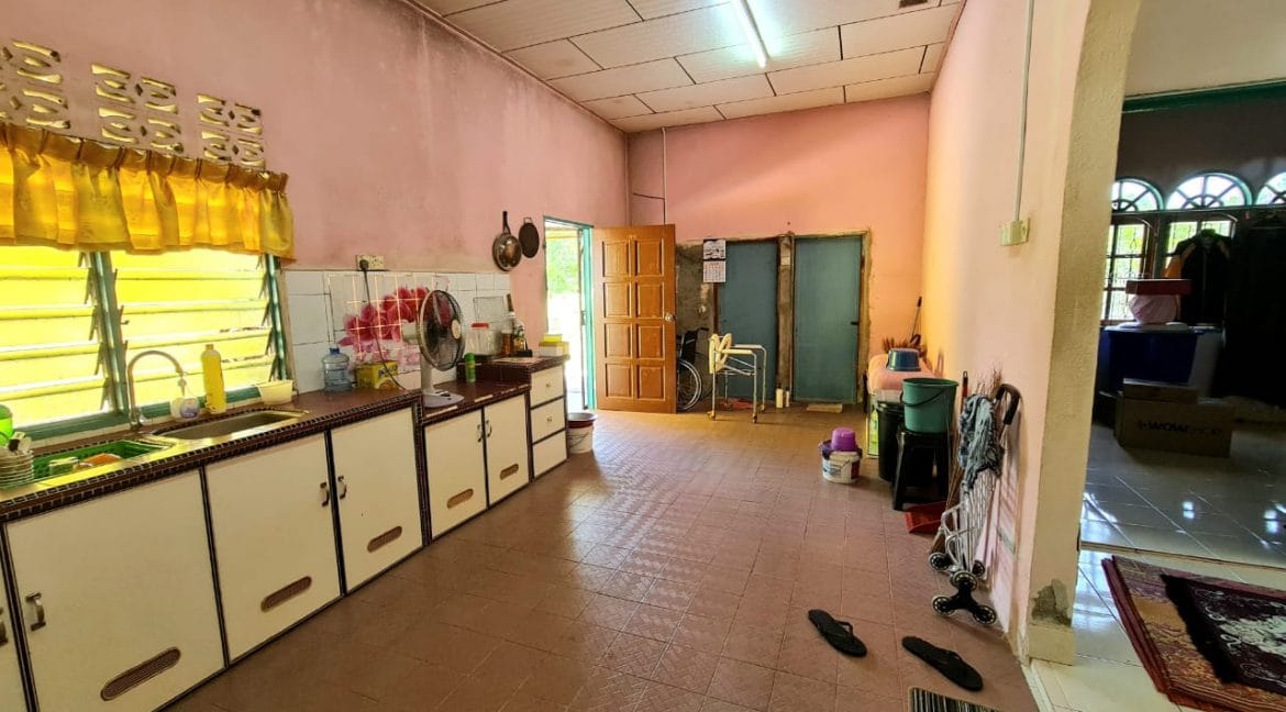 073927a0-b240-437e-b9c0-62077c7b3270