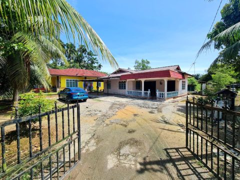 Banglo Permatang Durian Padang Serai