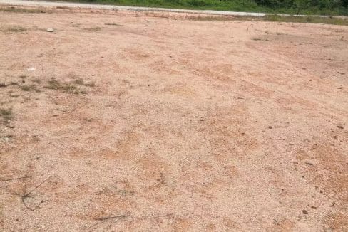 Tanah lot batu 11 hulu langat