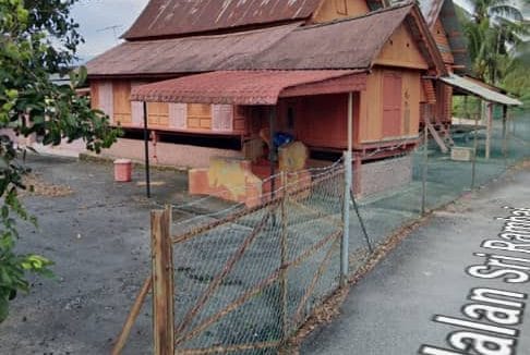 Lot Bungalow Kampung Jiboi Ampangan