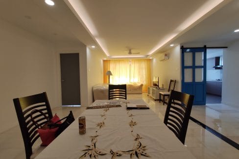 202 Desa Cahaya Jalan Ampang