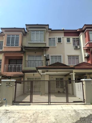 House Puncak Jalil BukitJalil