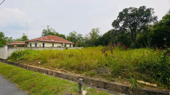 Tanah Mahkota Hill Lenggeng