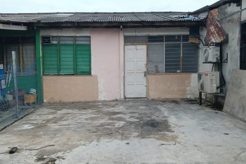 house Sungai Pelek Sepang Selangor
