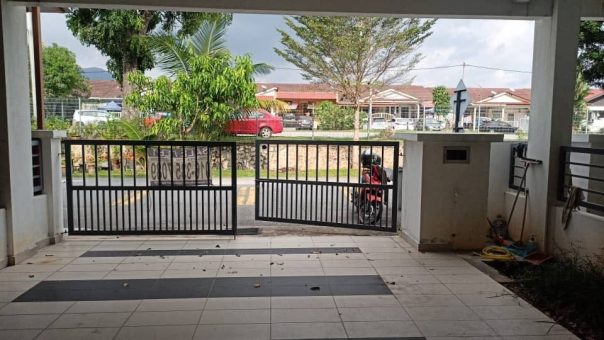 Impiana Villa Taman TuankuJaafar
