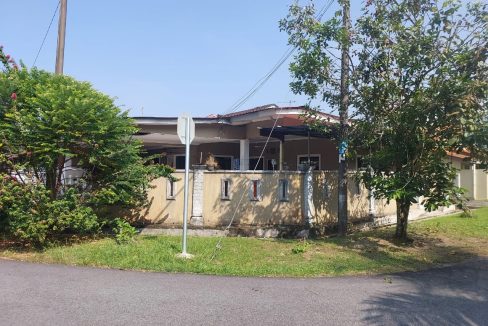 House Taman Rajawali Kerling Kalumpang Selangor
