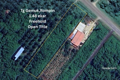 Tanah Tepi Jalan Tanjung Gemuk Pahang