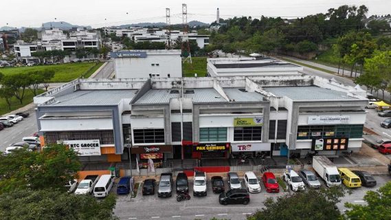 Jalan Elektron Denai Alam