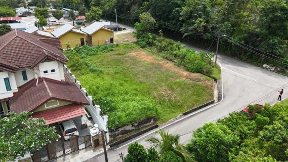 Lot Banglo Teratai Kuang