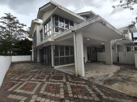 Naza TTDI Dhania Kajang