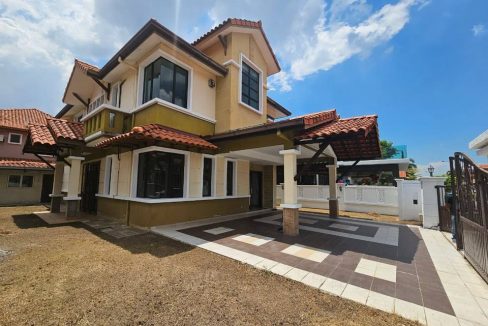 Bungalow Aman Perdana,Klang Selangor